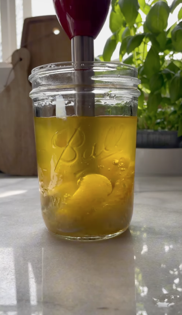 homemade mayo blending
